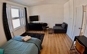 Lovely One Bedroom Flat